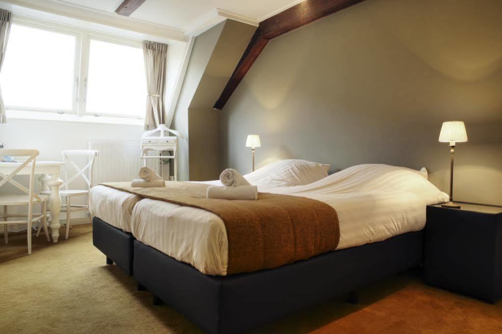 Hotel Aan De Dam Middelburg Exteriör bild